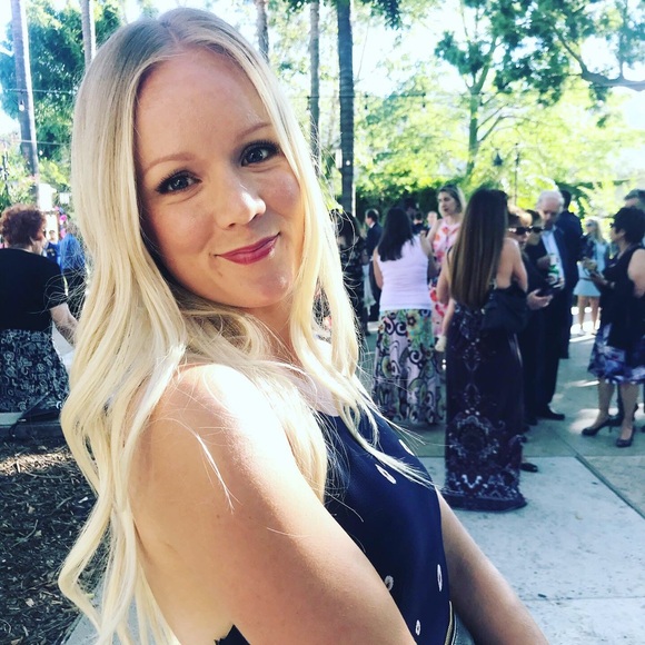 Meet your Posher, Jessica - Picture 3 of 8